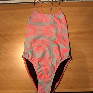 Jolyn One Piece